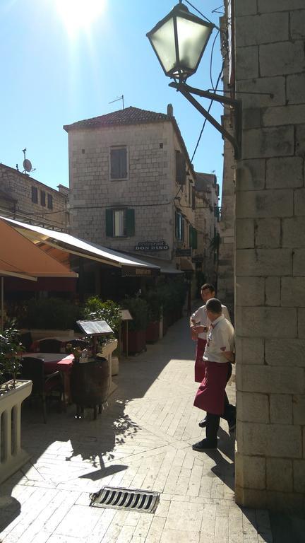 Apartment Fabijanko Oldtown Trogir Zewnętrze zdjęcie