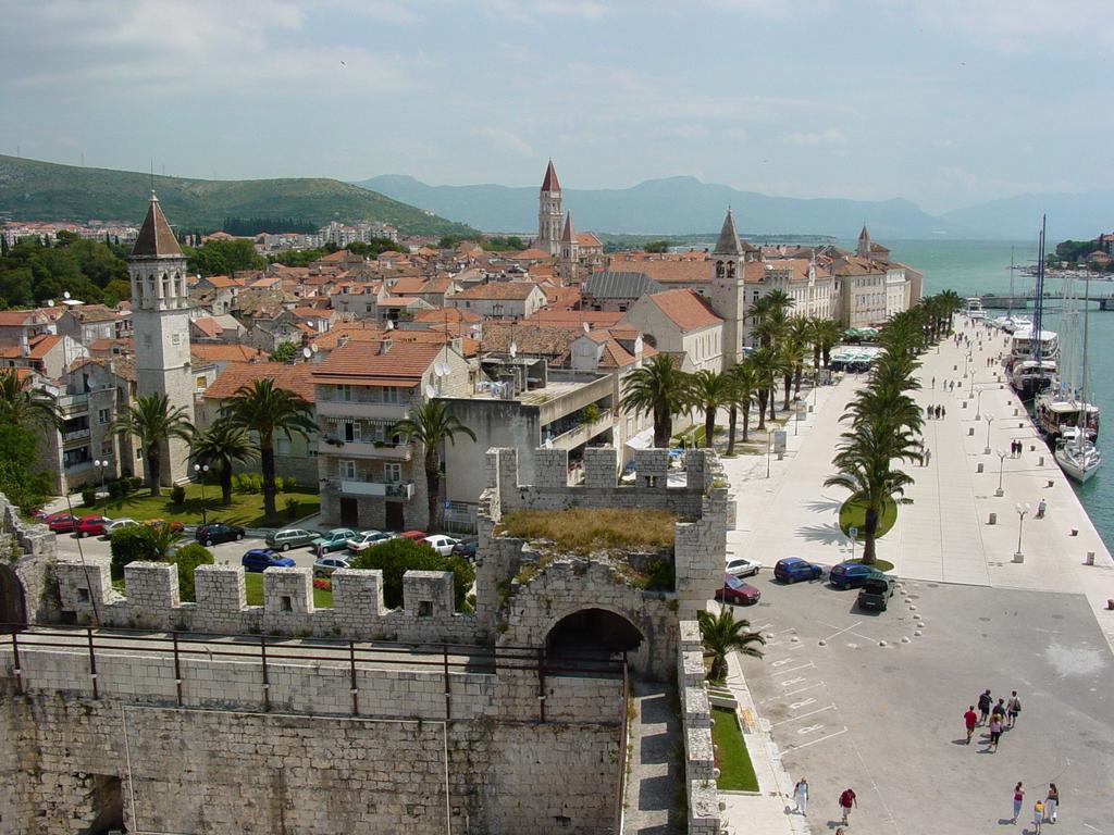 Apartment Fabijanko Oldtown Trogir Zewnętrze zdjęcie