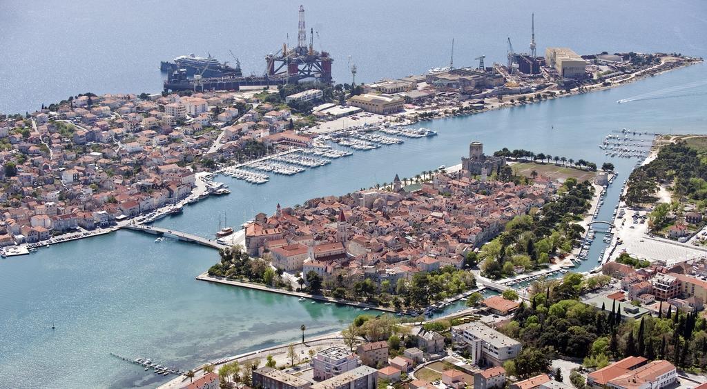 Apartment Fabijanko Oldtown Trogir Zewnętrze zdjęcie